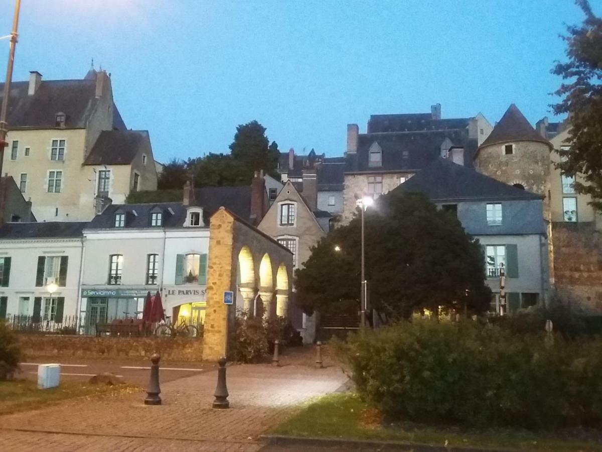 Logis Louisblanc, Muraille Romaine, Lit Queen-Size, Centre Ville Le Mans Kültér fotó